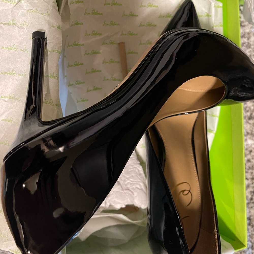 Sam Edelman Black Pumps Brand New in Box